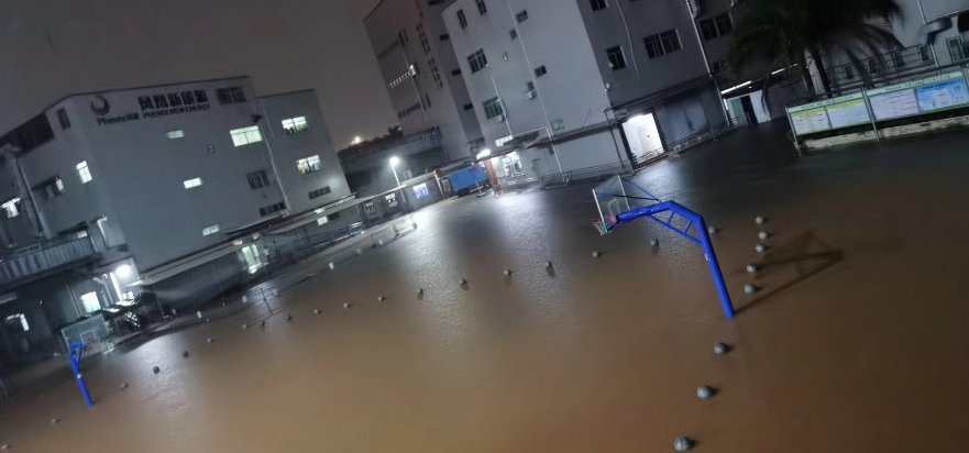 凤凰新能源抗洪抢险纪实